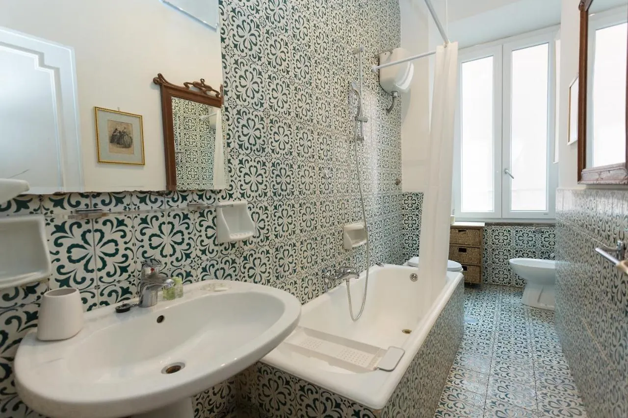 Campo De Fiori Lovely Apartment Rome